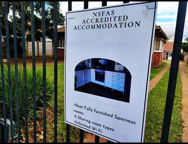 7 BEDROOM HOUSE FOR SALE IN SCOTTSVILLE